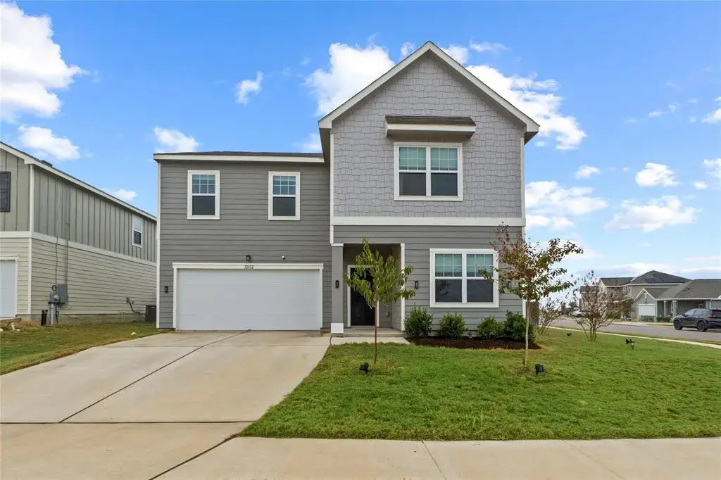 12812 Samuel Adams Drive, Manor