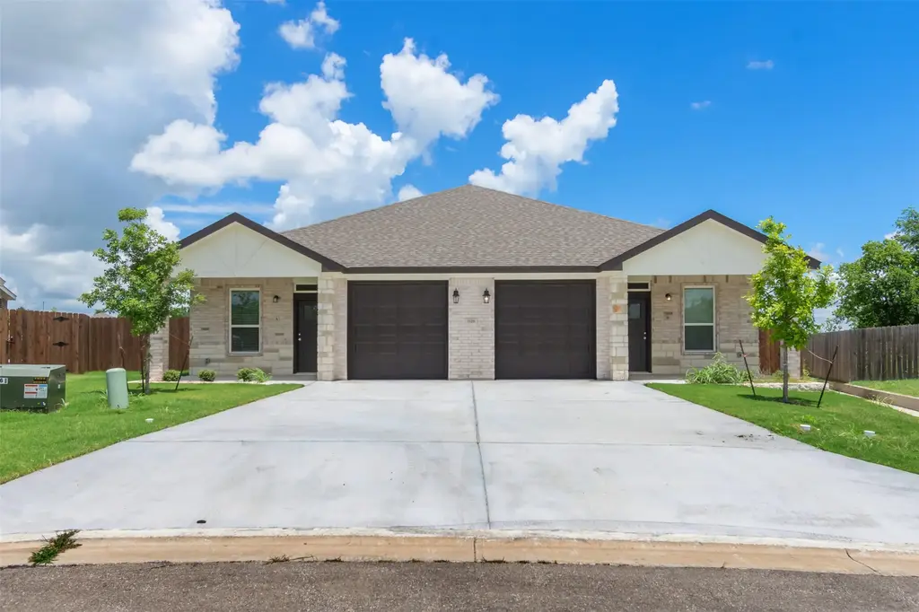 1118 Zora Drive A, Temple