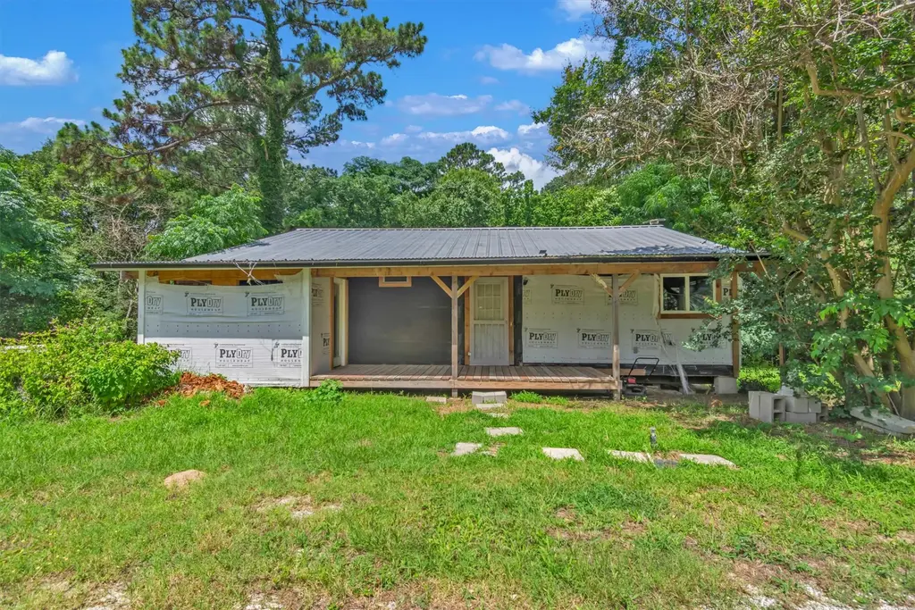 106 Quinton Allen Drive, Bastrop