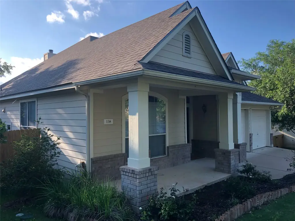 138 Chestnut Court, Georgetown