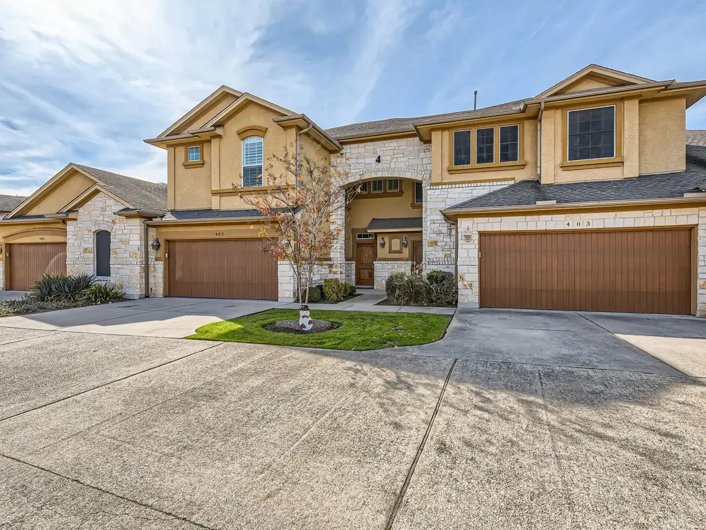 2210 Onion Creek Parkway 402, Austin