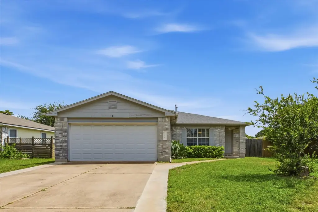 718 Blair Avenue, Bastrop