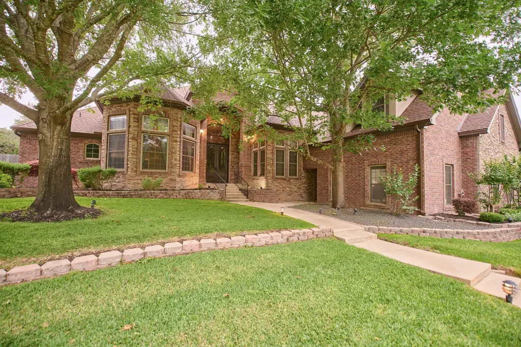 2205 Sunrise Drive, Belton