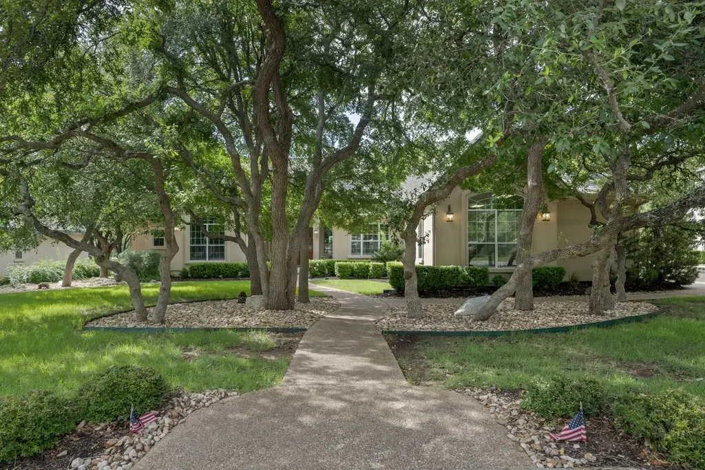 29 Meadows End, Georgetown