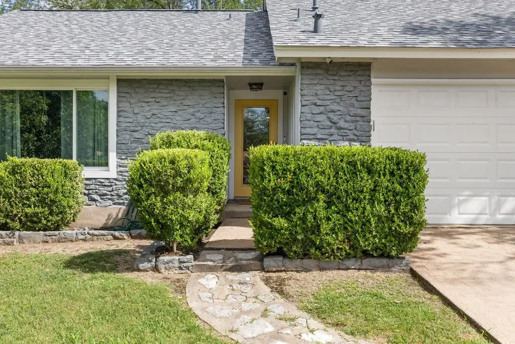 658 Mairo Street, Austin