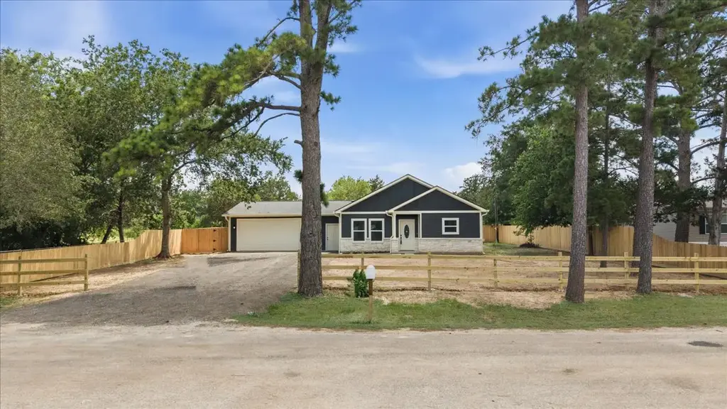109 Clear Spring Street, Bastrop