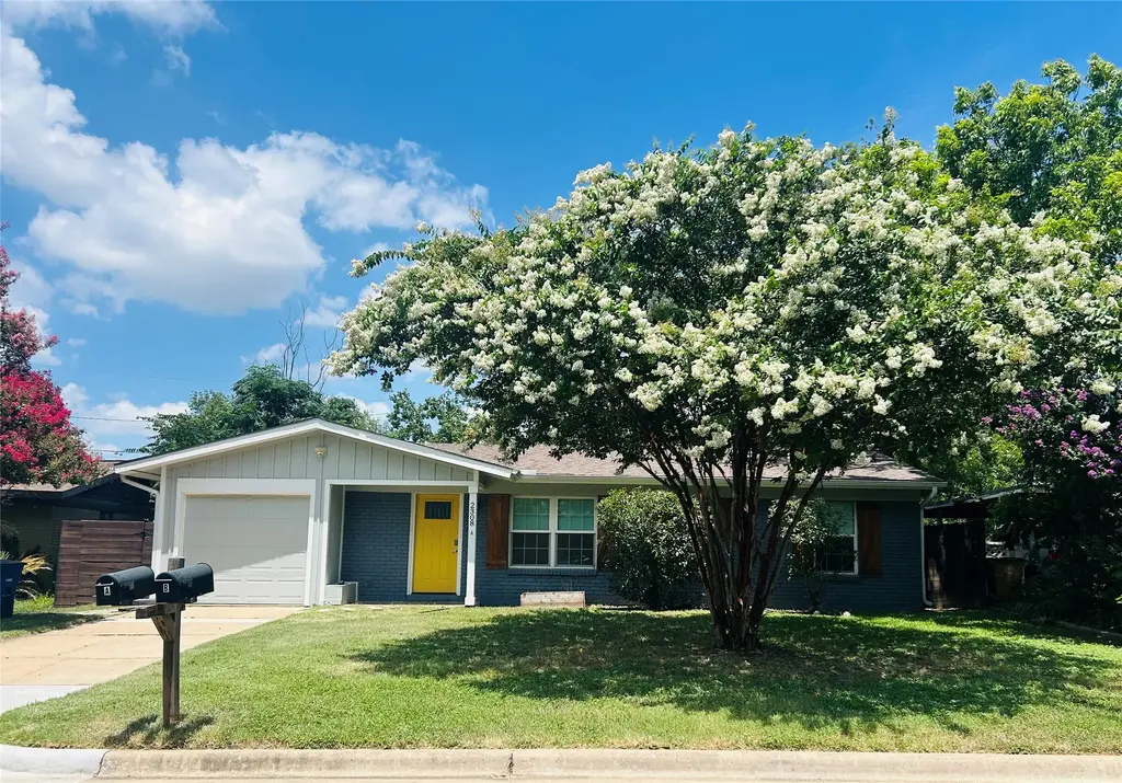 2308 Devonshire Drive A, Austin