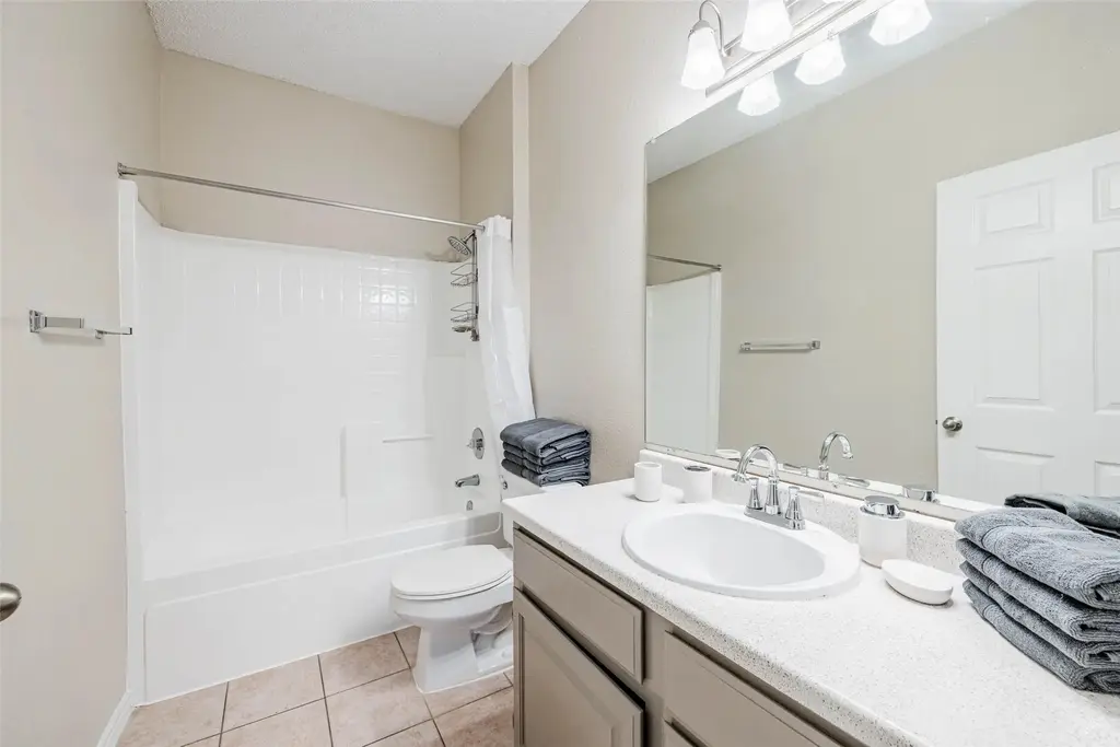 11908 Anderson Mill Road 0828, Austin