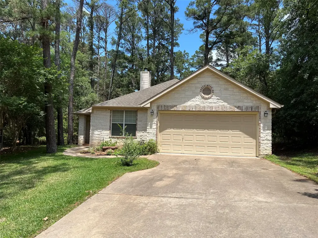 112 Huelo Court, Bastrop