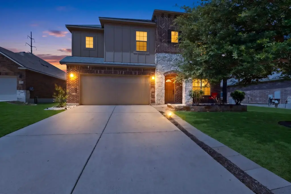 1006 S Pasture Drive, Hutto