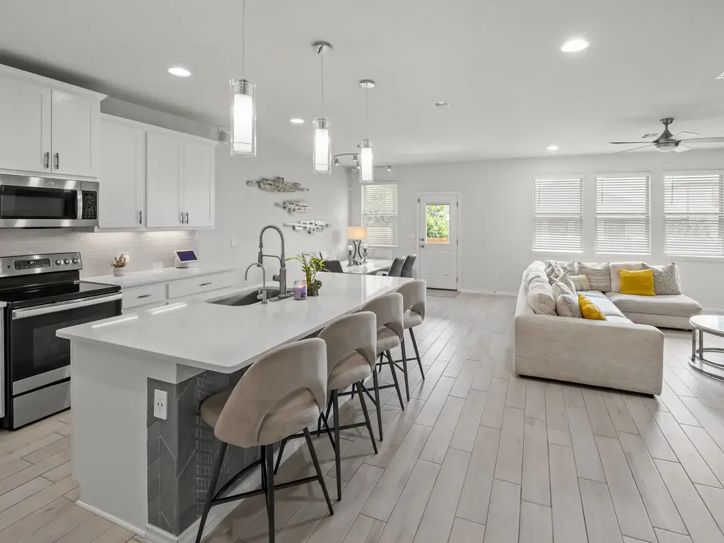 353 Capstone Road, Liberty Hill