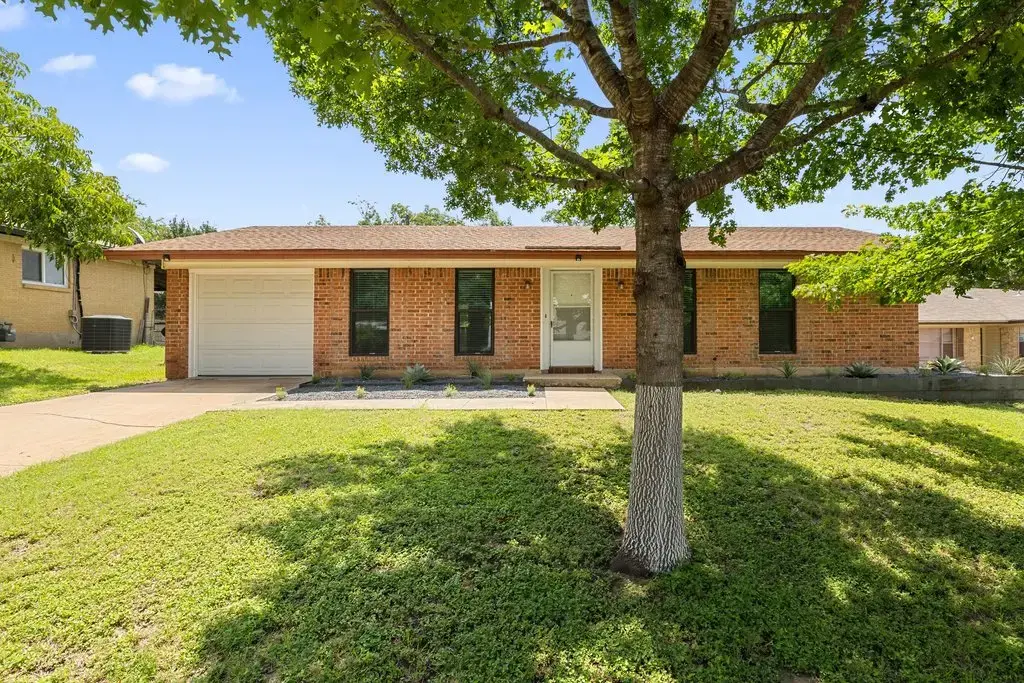 2409 Glen Springs Way, Austin