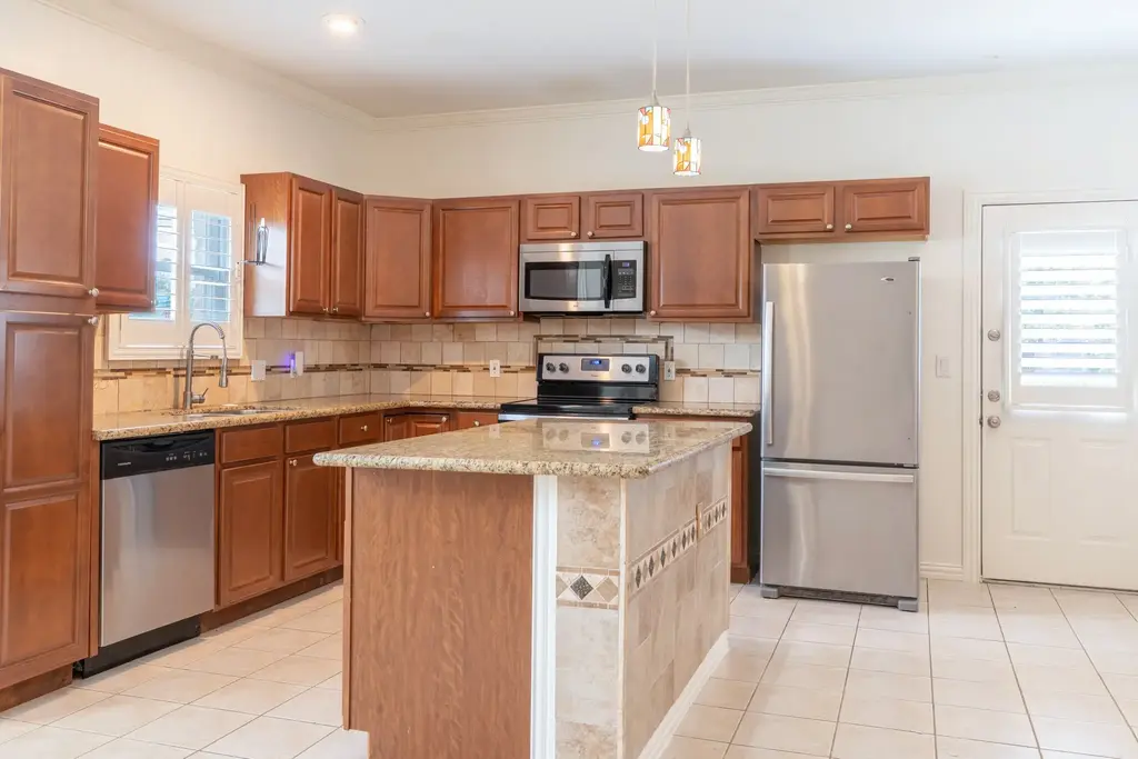 8605 Snowden Cove, Austin