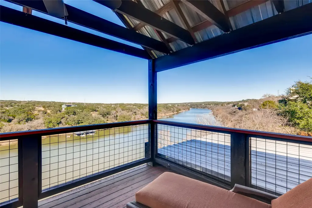 2614 Pace Bend Road S, Spicewood