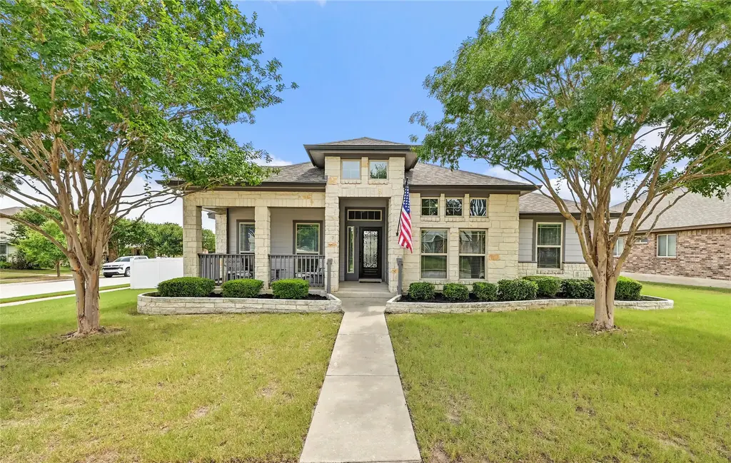 821 Bryce Canyon, Pflugerville