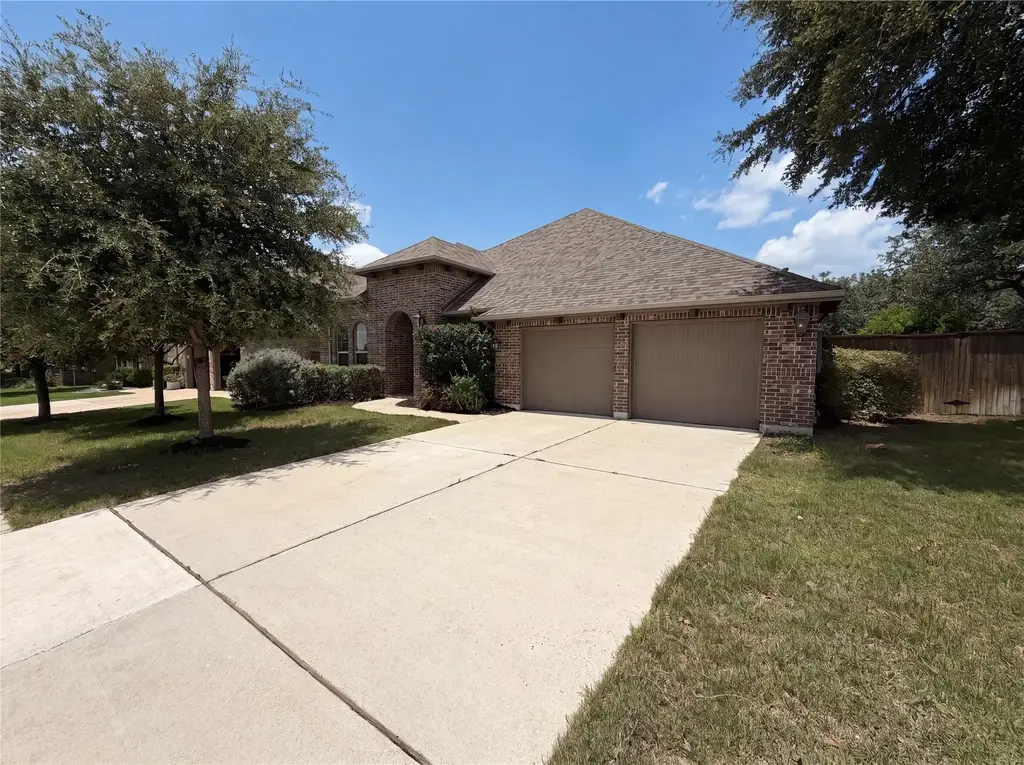 316 Fannin Battleground Lane, Georgetown