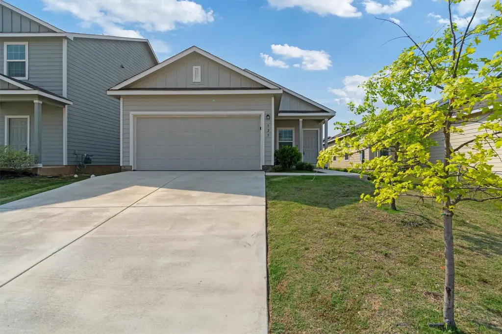125 Mica Trail, Maxwell