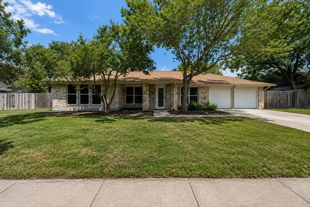 1403 Creekview Drive, Round Rock