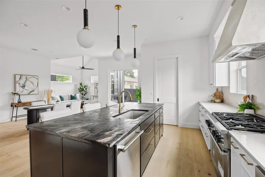5104 Stone Gate Drive 1, Austin