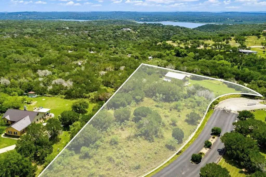 112 Ridge Harbor Drive, Spicewood