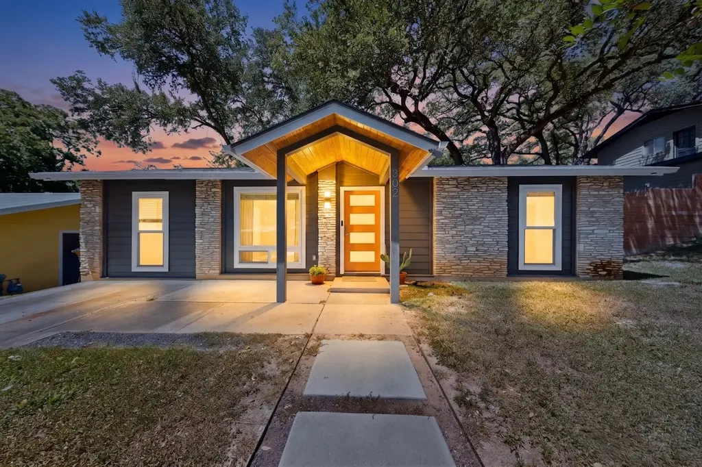 302 Rowland Drive, Austin