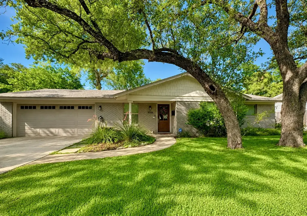 3006 Stardust Drive, Austin