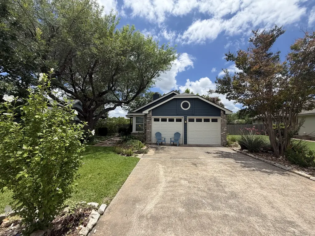 820 Russet Valley Drive, Cedar Park