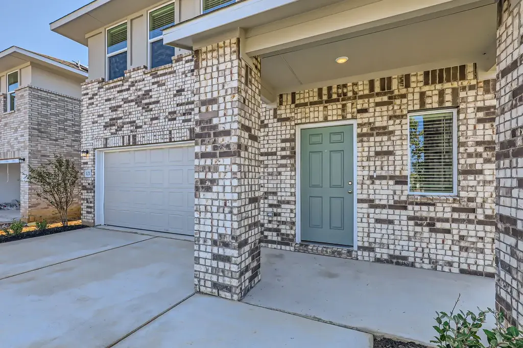 121 Standing Rock Lane, Marble Falls