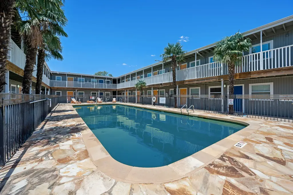 2401 Manor Road 217, Austin