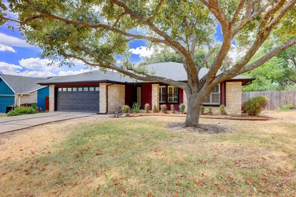 1704 Foxfire Drive, Round Rock