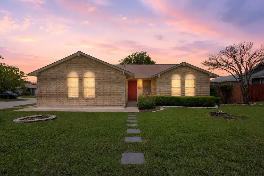 1006 Edgerly Lane, Pflugerville