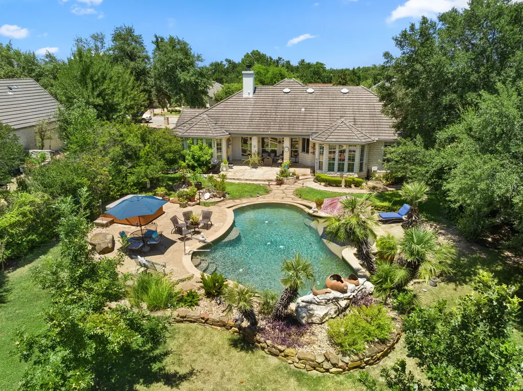 932 Vanguard Street, Lakeway
