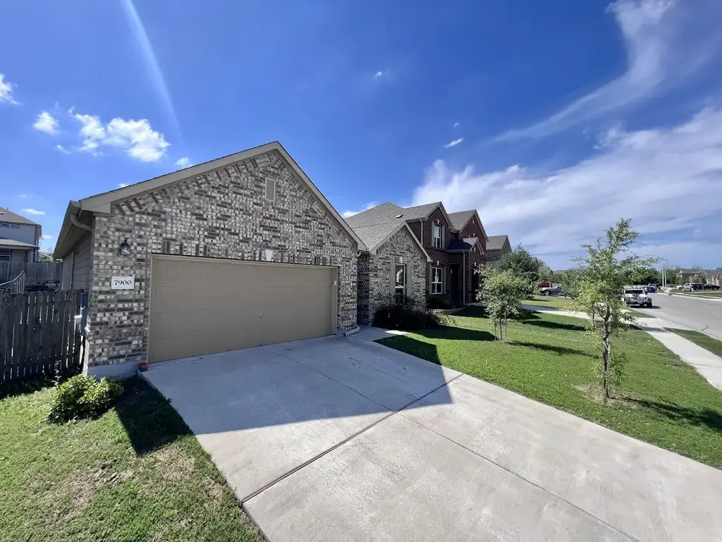 7900 W Crystalbrook, Austin