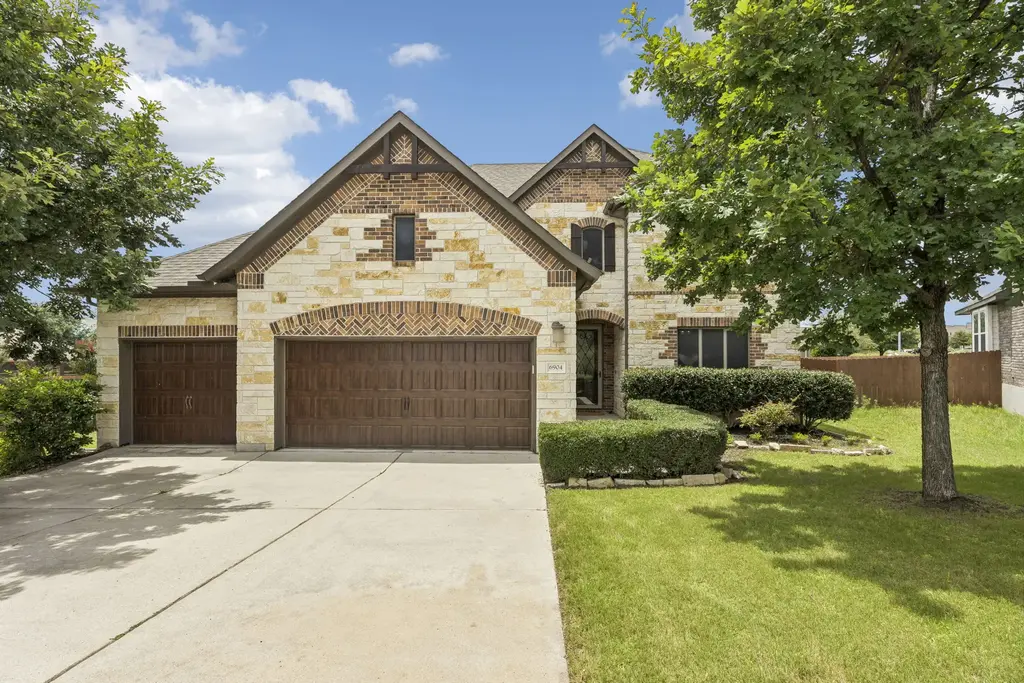 6904 Etna Way, Round Rock