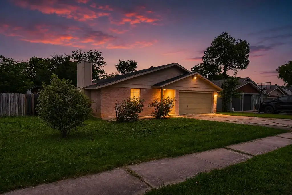 7701 Whitsun Drive, Austin
