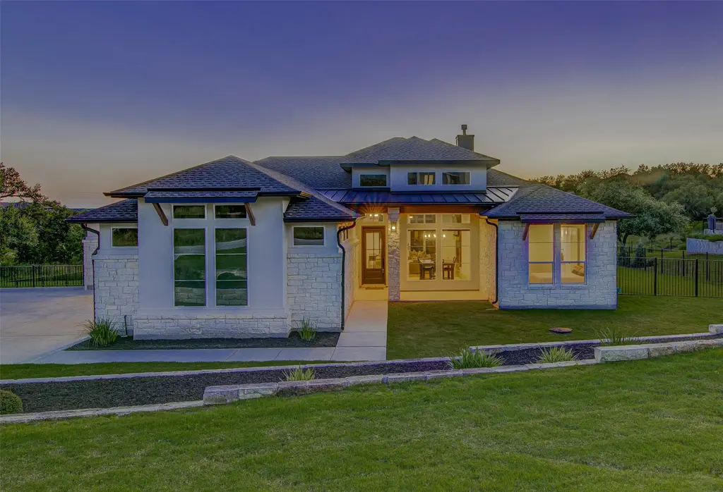 160 Onion Creek Lane, Driftwood