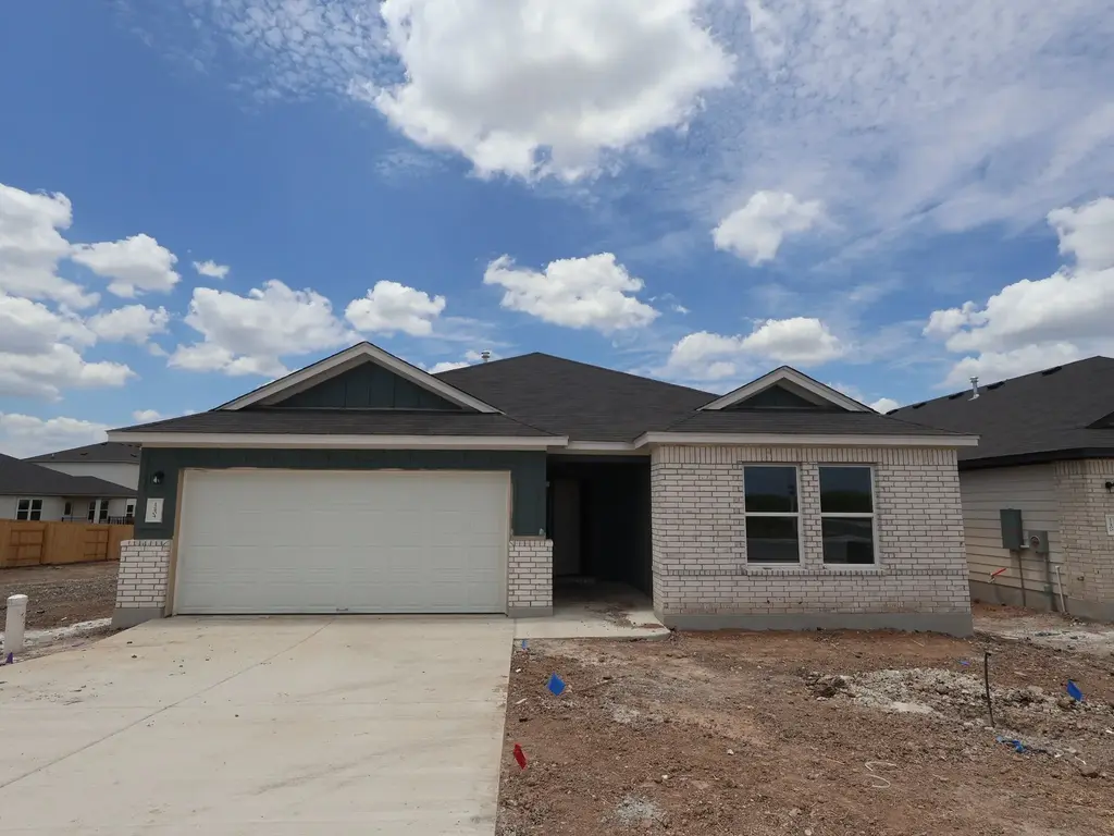 12404 Setting Peak Lane, Buda