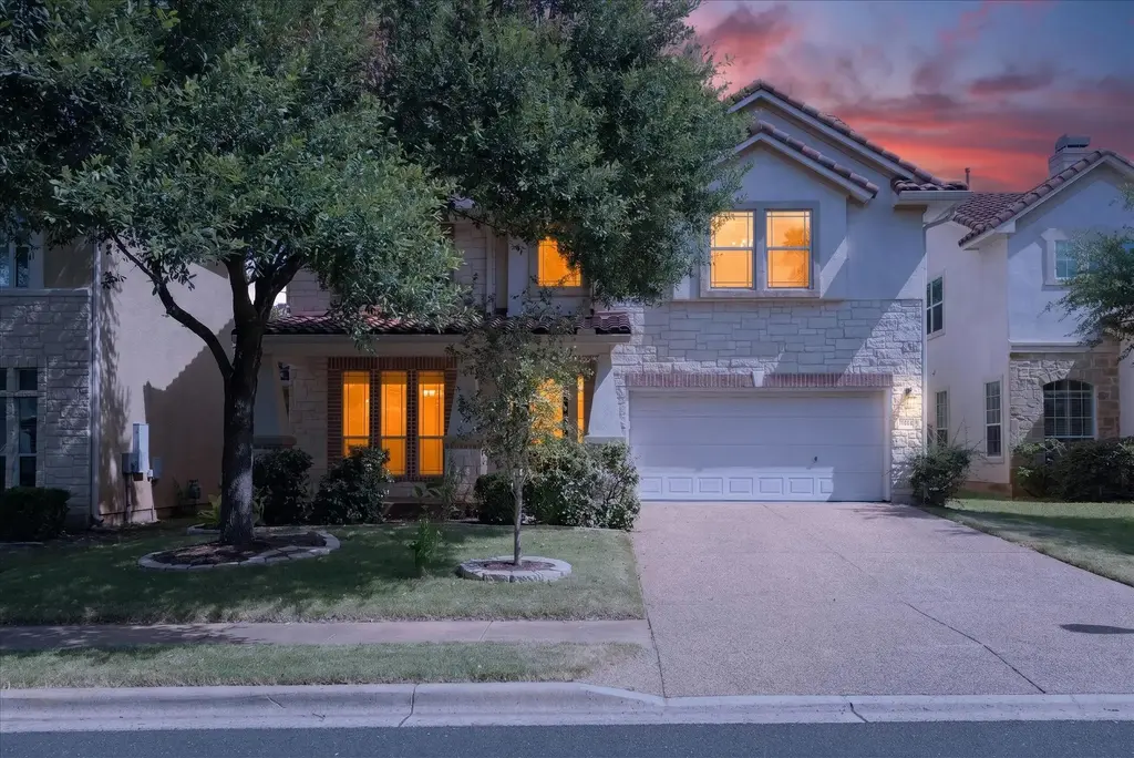 15324 Interlachen Drive, Austin