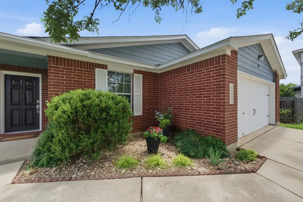 459 Jim Miller Drive, Kyle