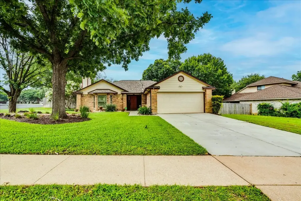 16517 Spotted Eagle Drive, Leander