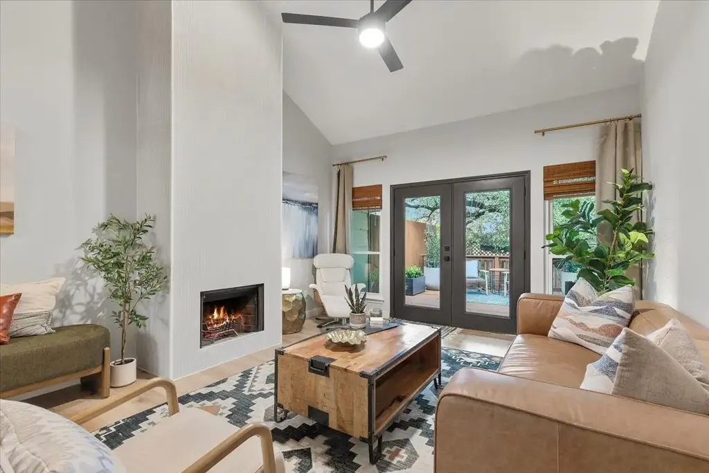 8001 Forest Mesa Drive B, Austin