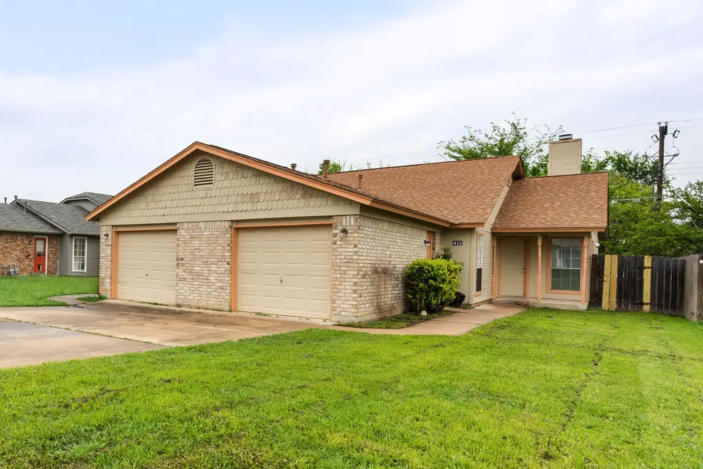 411 Greenlawn Boulevard, Round Rock