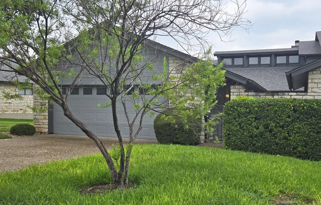 8900 Mariscal Canyon Drive, Austin