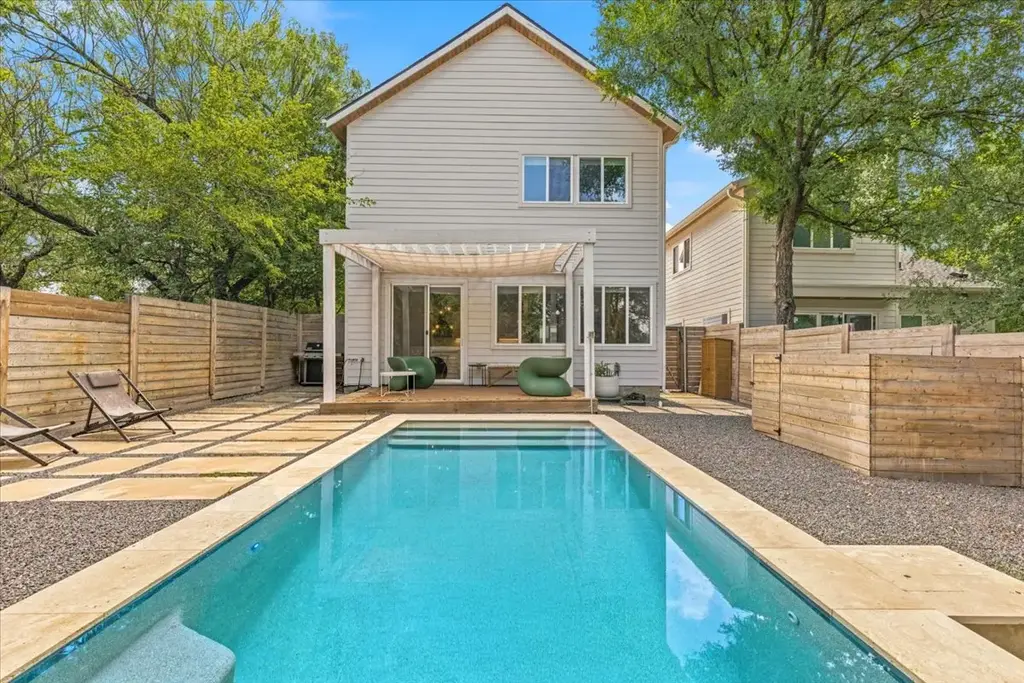 1404 E M Franklin Avenue 1, Austin
