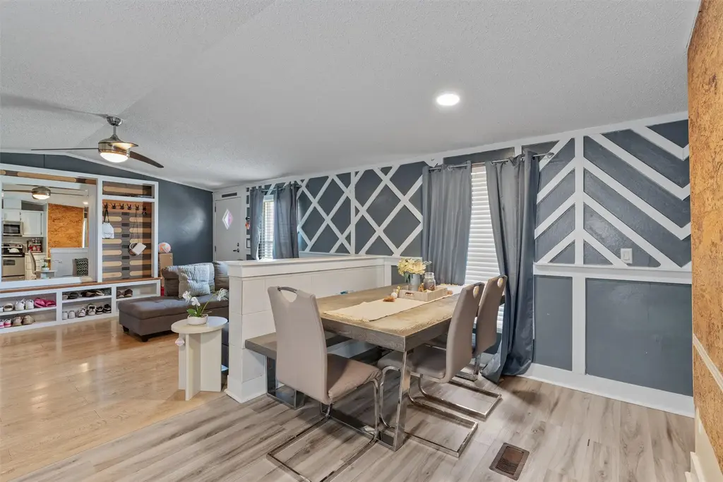218 Boxcar Path, Kyle
