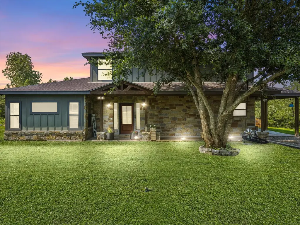 104 Wood Duck Lane, Paige