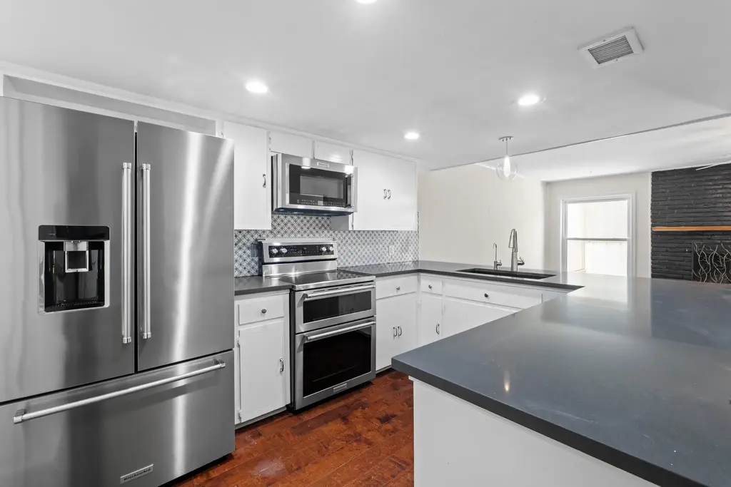 3966 Far West Boulevard, Austin