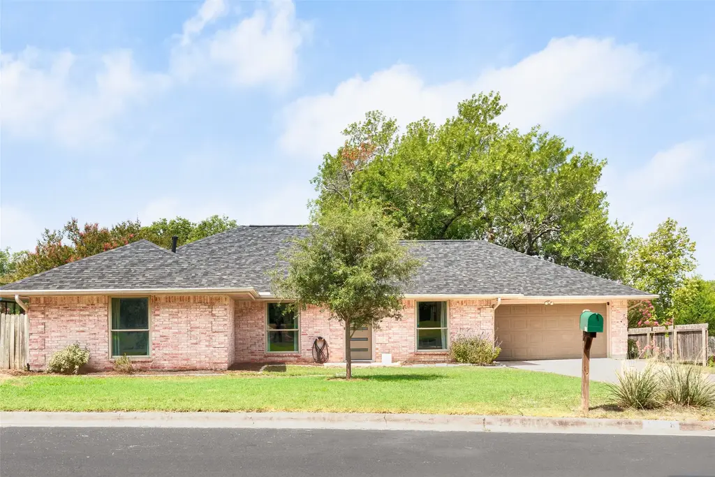 5508 Chadwyck Drive, Austin