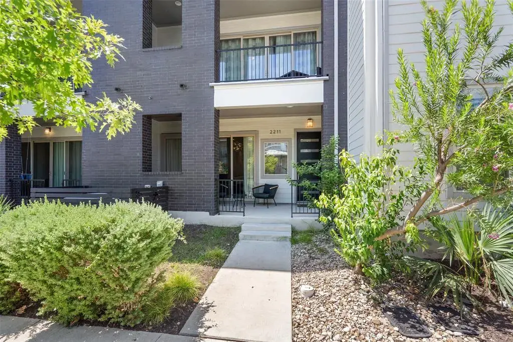 2211 Robert Browning Street, Austin