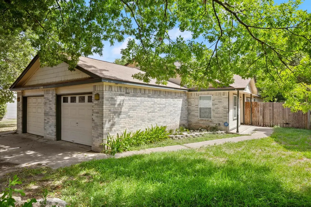 13309 Saddlebrook Trail A, Austin